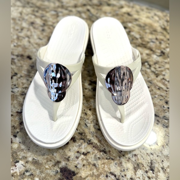 CROCS Shoes - CROCS White Women's Thong Sandals with Decorative Shell Accent